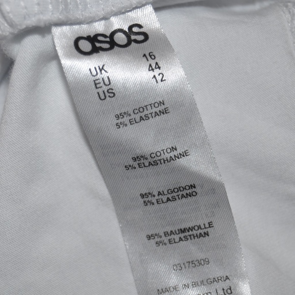 ASOS White Crossover Petite Wrap Front Crop Top A5 - Picture 6 of 7